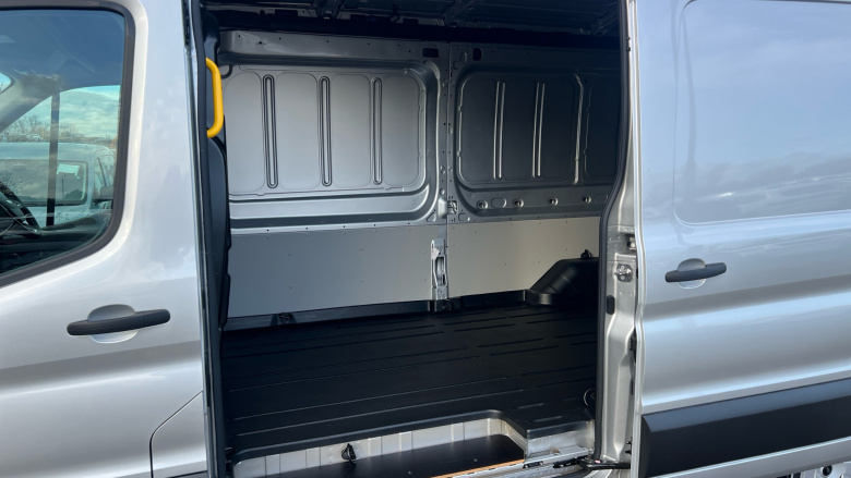 Ford Transit E-350 L3 Rwd 135kW 68kWh H2 Trend Van Auto